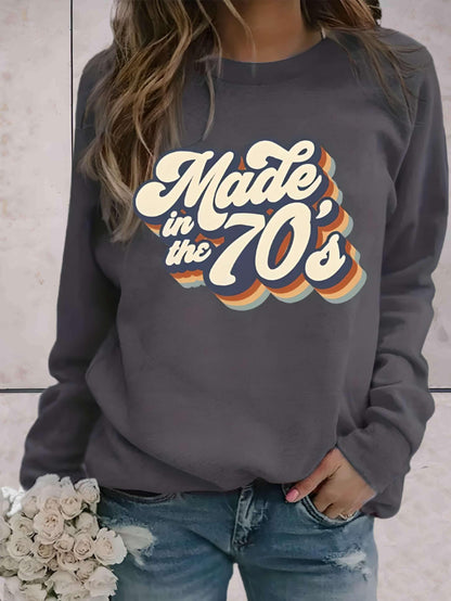 Abigael - Losse trui met ronde hals en Made in the 70s statement print - Sky-Sense